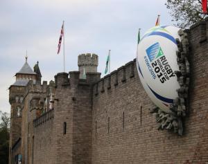 Cardiff_Castle_rugby_ball_2015_RWC