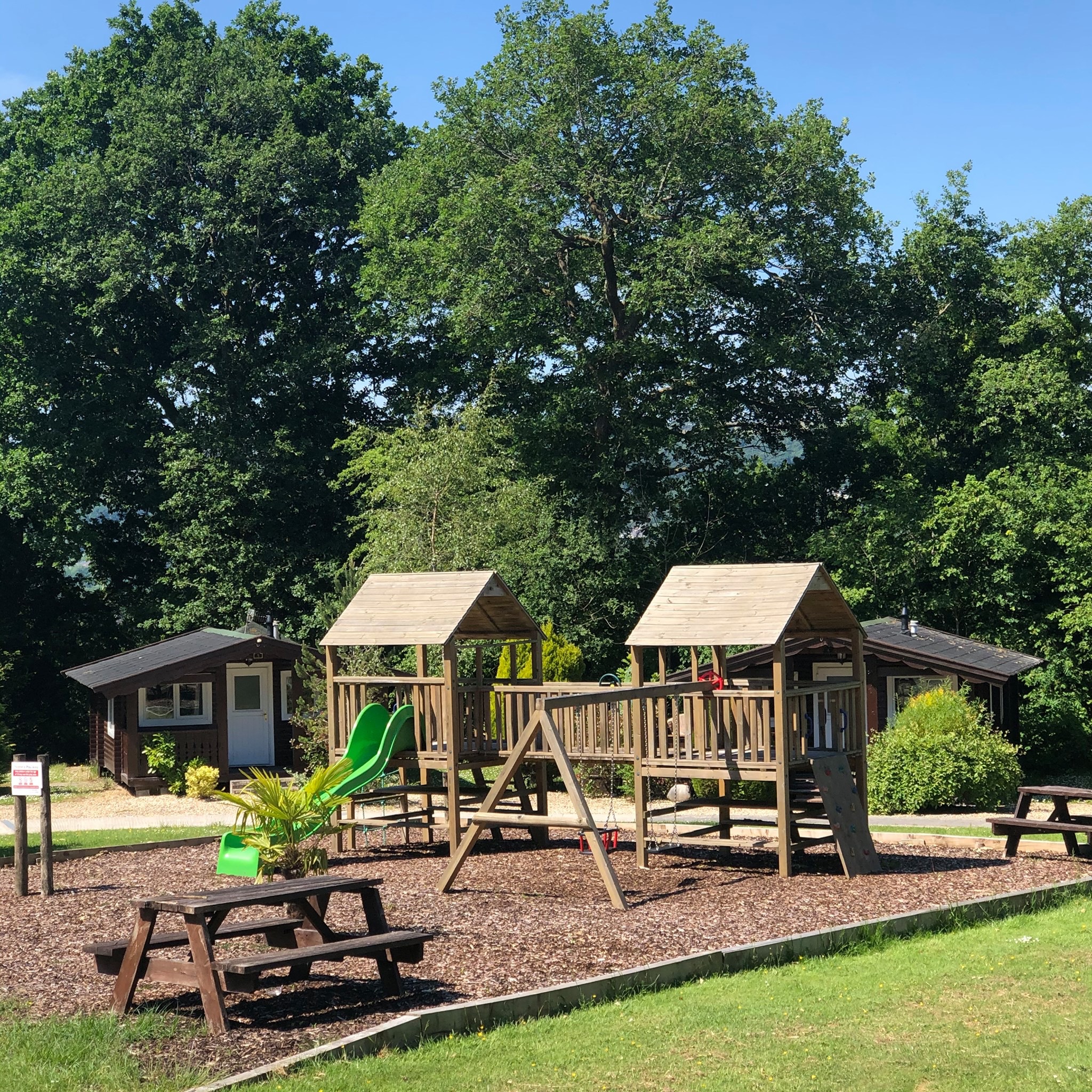 Welcome to Heronstone<br>Take a relaxing break at one of our holiday lodges.