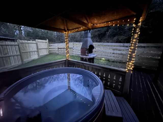 Welcome to Heronstone<br>Take a relaxing break at one of our holiday lodges.